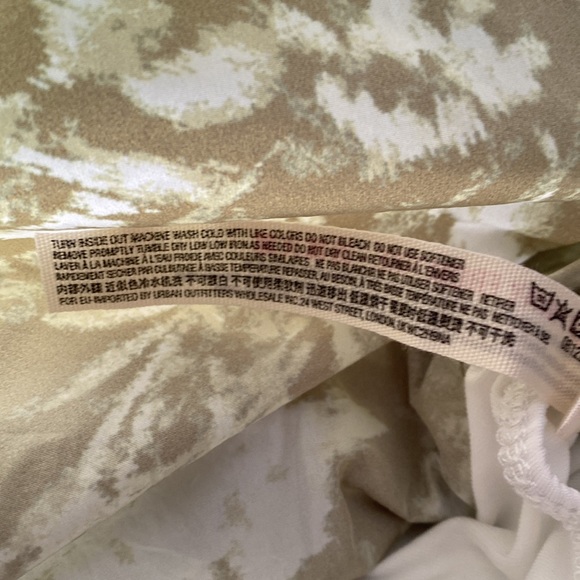 Free People | Good Karma Work Out Shorts NEW - Picture 6 of 6